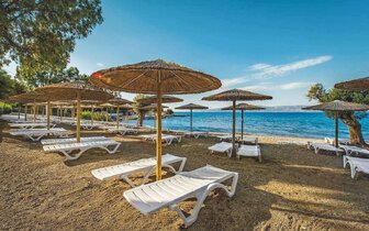 Evia Riviera Resort – pláž – letecký zájazd CK Turancar – Grécko - Evia