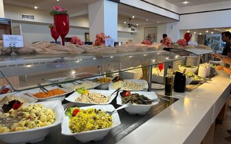 Palmariva Beach Hotel – reštaurácia – letecký zájazd CK Turancar – Grécko - Evia