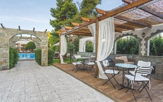 Stefania Beach Hotel – terasa – letecký zájazd CK Turancar – Grécko - Evia