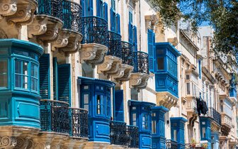 . Letecký poznávací zájazd CK Turancar, Malta – historická mozaika, Iconic architecture in Valletta Malta