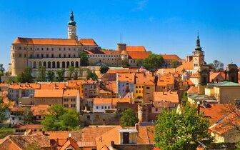 CK Turancar, autobusový poznávací zájazd, Morava, Mikulov - panoráma mesta