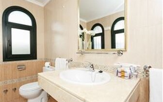 Globales Pueblo Andaluz - hotel - letecký zájazd CK Turancar - Španielsko, Malaga