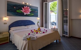 Villa dei Fiori v letovisku Viserbella - Rimini - dovolenka autobusovou a individuálnou dopravou CK TURANCAR