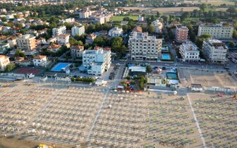 Villa dei Fiori v letovisku Viserbella - Rimini - dovolenka autobusovou a individuálnou dopravou CK TURANCAR