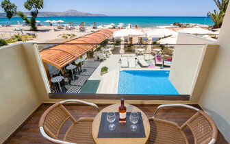 Kalyves Beach Hotel - dvojlôžková izba s výhľadom na more -letecký zájazd CK Turancar - Kréta, Karvos