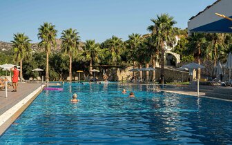 Almyrida Village and Waterpark- hotel- letecký zájazd CK Turancar - Kréta, Karvos