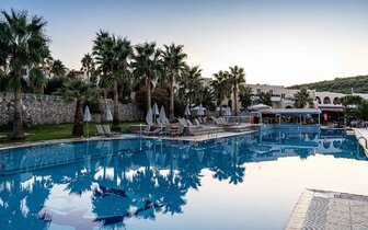 Almyrida Village and Waterpark- hotel- letecký zájazd CK Turancar - Kréta, Karvos