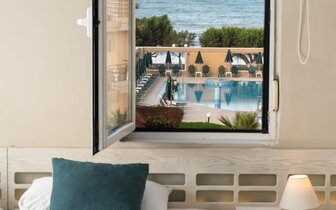 Hotel Maleme Mare Beachside - dvojlôžkový apartmán - letecký zájazd CK Turancar - Kréta, Maleme