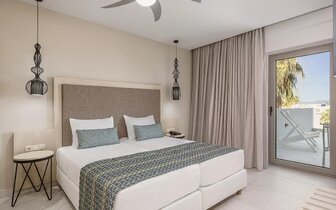 Hotel Sirios Village Luxury - superior rodinná jednolspálňová suita - letecký zájazd CK Turancar - Kréta, Kato Daratso