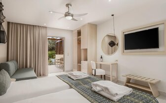 Hotel Sirios Village Luxury - Superior apartmán s bazénom  - letecký zájazd CK Turancar - Kréta, Kato Daratso
