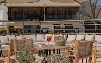 Kalyves Beach Hotel - reštauracia -letecký zájazd CK Turancar - Kréta, Karvos