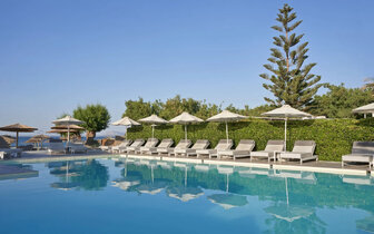 Atlantica Amalthia Beach Resort- bazén- letecký zájazd CK Turancar - Kréta, Karvos