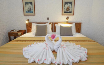 Flamingos Hotel - dvojlôžková izba s možnosťou prístelky -letecký zájazd CK Turancar - Kréta, Chania