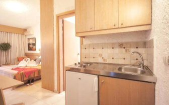 Flamingos Hotel - dvojlôžková izba -letecký zájazd CK Turancar - Kréta, Chania
