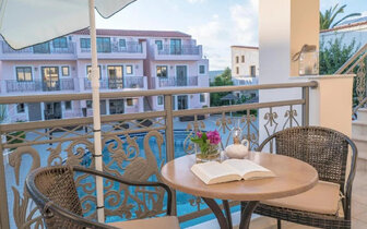 Flamingos Hotel - dvojlôžková izba -letecký zájazd CK Turancar - Kréta, Chania