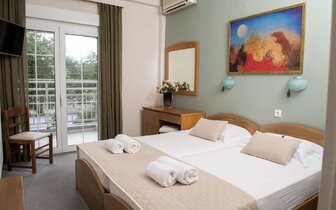 Hotel Europe - izba - Paralia - letecký zájazd CK TURANCAR