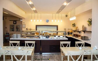 Hotel Europe - reštaurácia - Paralia - letecký zájazd CK TURANCAR