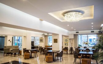 Hotel Europe - reštaurácia - Paralia - letecký zájazd CK TURANCAR