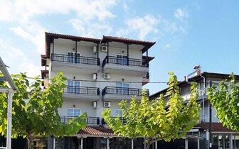 Hotel IRO - exteriér - autobusový a letecký zájazd CK TURANCAR