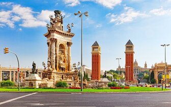 CK Turancar, Letecký poznávací zájazd, Španielsko, Barcelona - Gaudího sen, námestie Plaza Catalunya CK Turancar, Letecký poznávací zájazd, Španielsko, Barcelona - Gaudího sen, námestie Plaza Catalunya