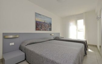 Rezidencia Mare v stredisku  Lignano, Sabbiadoro,  zájazdy individuálnou dopravou do Talianska CK TURANCAR