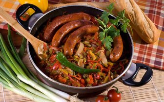 CK Turancar, autobusový poznávací zájazd, Maďarsko - klobásový festival, Szentendre