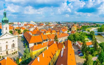 CK Turancar, autobusový poznávací zájazd, Maďarsko - krajina kúpeľov a vína, Győr, panoráma mesta CK Turancar, autobusový poznávací zájazd, Maďarsko - krajina kúpeľov a vína, Győr, panoráma mesta