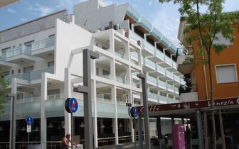 Rezidencia Luciana v BIbione Spiaggia, Taliansko, zájazdy autobusovou a individuálnou dopravou CK TURANCAR