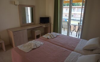 Hotel Alkyon - izba - letecký zájazd CK Turancar - Korfu, Agios Georgios Hotel Alkyon - izba - letecký zájazd CK Turancar - Korfu, Agios Georgios