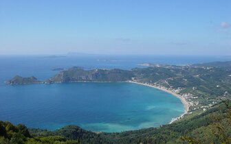 Hotel Alkyon - pláž - letecký zájazd CK Turancar - Korfu, Agios Georgios Hotel Alkyon - pláž - letecký zájazd CK Turancar - Korfu, Agios Georgios
