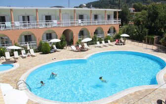 Hotel Athena - bazén - letecký zájazd CK Turancar - Korfu, Agios Georgios