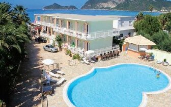 Hotel Athena - bazén - letecký zájazd CK Turancar - Korfu, Agios Georgios
