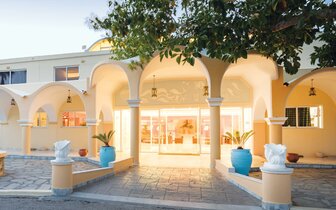 Euro Village Achilleas - hotelový vchod - letecky zájazd CK Turancar - Mastichari, Kos