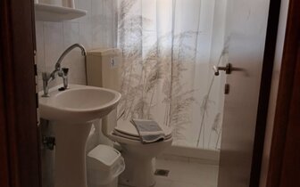 Apartmány Stella - kúpeľňa - autobusová doprava CK Turancar  - Grécko, Olympská riviéra, Olympic beach