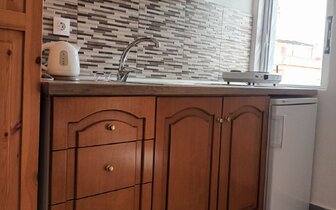 Apartmány Stella - kuchynka - autobusová doprava CK Turancar - Grécko, Olympská riviéra, Olympic beach