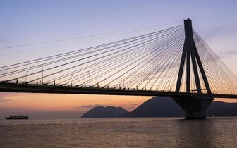 Letecký poznávací zájazd,  Okruh Gréckom a Sarónske ostrovy, most na Peloponéz