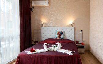 Zeus - izba - letecký a autobusový zájazd CK Turancar - Bulharsko, Pomorie