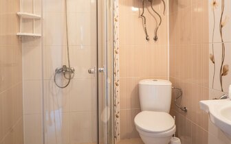 Zeus - izba - letecký a autobusový zájazd CK Turancar - Bulharsko, Pomorie