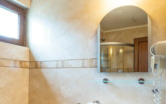 Zeus - izba - letecký a autobusový zájazd CK Turancar - Bulharsko, Pomorie