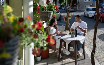 Zeus - exteriér - letecký a autobusový zájazd CK Turancar - Bulharsko, Pomorie