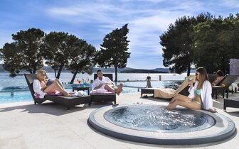 Hotel Adriatic - zájazd CK Turancar - Chorvátsko - Biograd na Moru