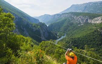 hotel Brzet - zipline - autobusový zájazd CK Turancar - Chorvátsko,Omiš hotel Brzet - zipline - autobusový zájazd CK Turancar - Chorvátsko,Omiš