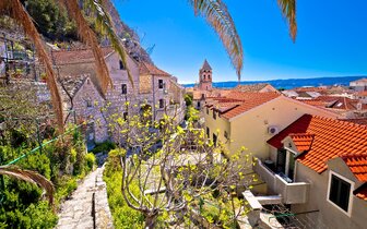 hotel Brzet - mesto Omiš - autobusový zájazd CK Turancar - Chorvátsko, Omiš hotel Brzet - mesto Omiš - autobusový zájazd CK Turancar - Chorvátsko, Omiš