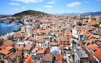 hotel Brzet - mesto Split - autobusový zájazd CK Turancar - Chorvátsko, Omiš hotel Brzet - mesto Split - autobusový zájazd CK Turancar - Chorvátsko, Omiš