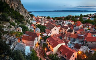 hotel Brzet - mesto Omiš - autobusový zájazd CK Turancar - Chorvátsko, Omiš hotel Brzet - mesto Omiš - autobusový zájazd CK Turancar - Chorvátsko, Omiš