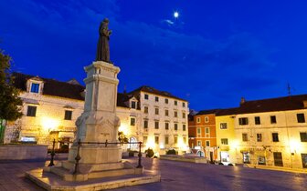 hotel Palma - Makarska - autobusový zájazd CK Turancar - Chorvátsko - Makarska