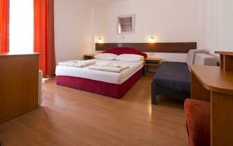 hotel Palma - izba - autobusový zájazd CK Turancar - Chorvátsko - Makarska