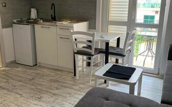 Vila Dalmacija - Makarska - štúdio - autobusový zájazd CK Turancar - Chorvátsko, Makarska