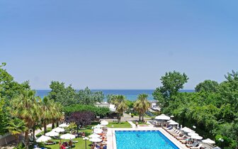 Hotel Sun Beach - záhradný areál - letecký zájazd CK Turancar - Grécko, Olympská riviéra, Platamonas Hotel Sun Beach - záhradný areál - letecký zájazd CK Turancar - Grécko, Olympská riviéra, Platamonas