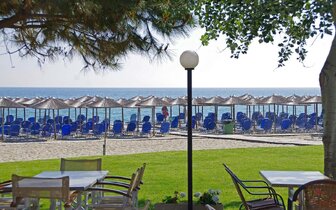 Hotel Sun Beach - plážový bar - letecký zájazd CK Turancar - Grécko, Olympská riviéra, Platamonas Hotel Sun Beach - plážový bar - letecký zájazd CK Turancar - Grécko, Olympská riviéra, Platamonas